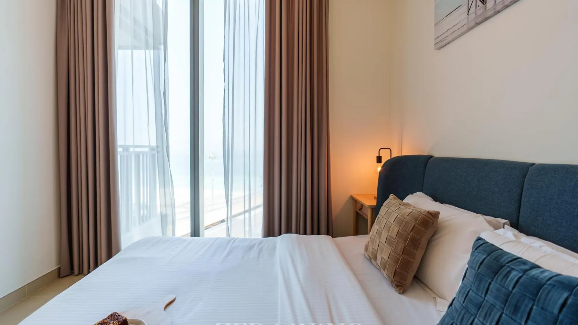 Apartment Emaar 5242 - Seabreeze Serenity - Stunning Seaview Retreat By Zed Living Dubai